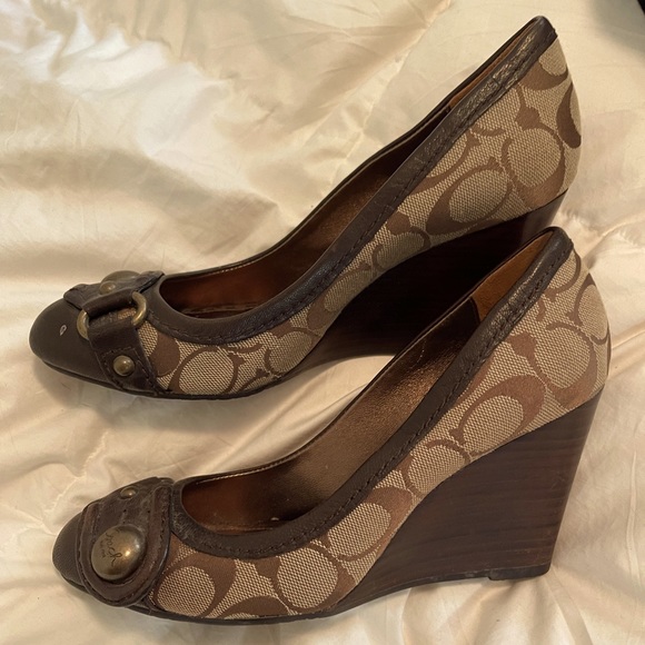 Vintage Coach wedges - Picture 1 of 2